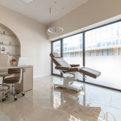 クリニック開業の費用目安と資金計画の立て方—成功する医院開業